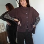 Pull cape chocolat Ninon – Image 2