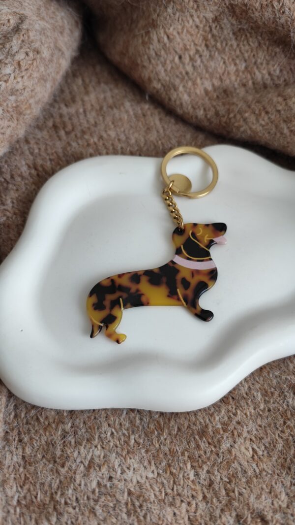 Porte clés teckel tacheté