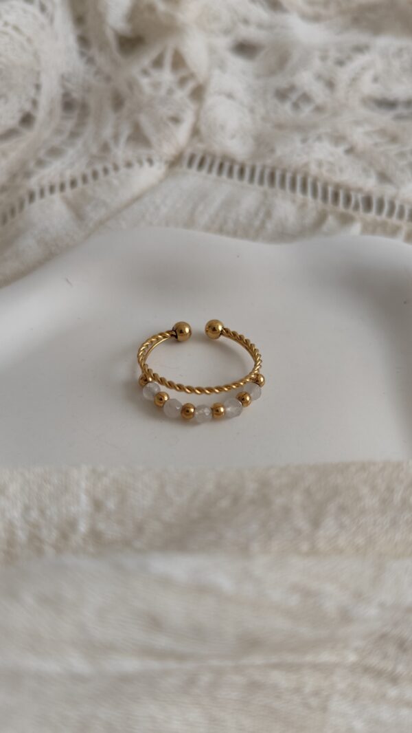 Bague blanche Nadège