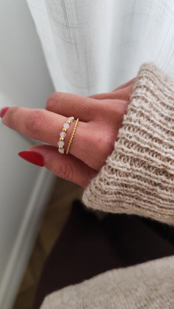 Bague blanche Nadège