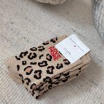 Chaussettes léopard écru love more