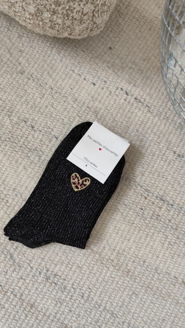 Chaussettes noires coeur léopard